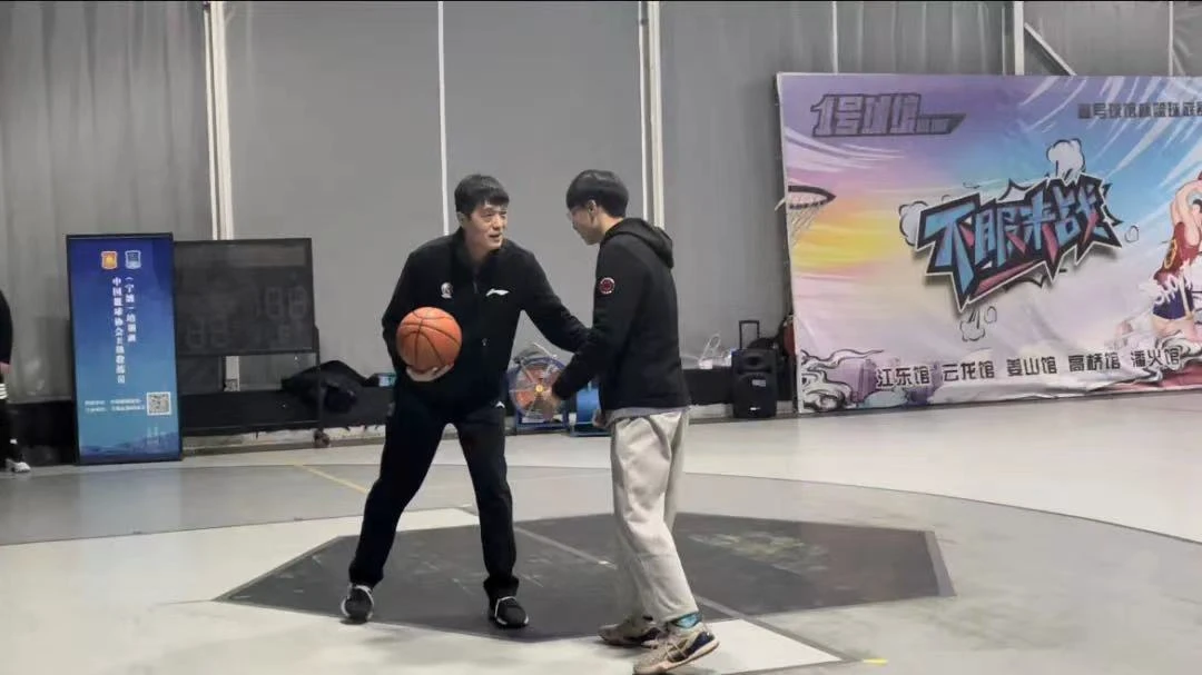 为什么篮球不同位置需要不同的训练重点_0